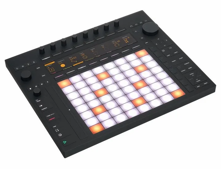 Ableton Push 3, tulot etupuolella, kuva 3