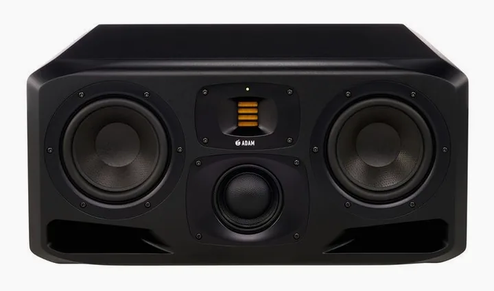 ADAM Audio S3H, kotelo sivusta kuvattuna, kuva 2