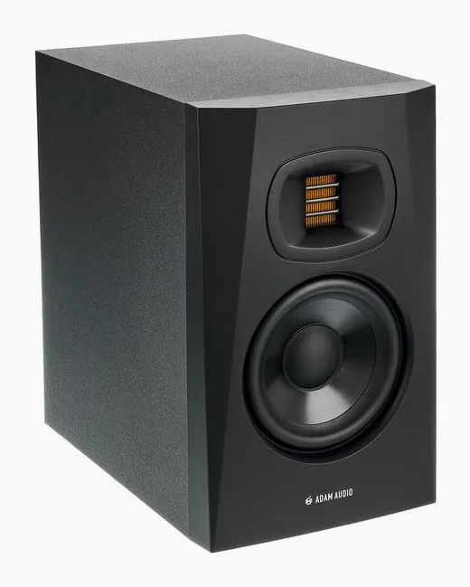 ADAM Audio T5V, takapaneeli liitäntöineen, kuva 3