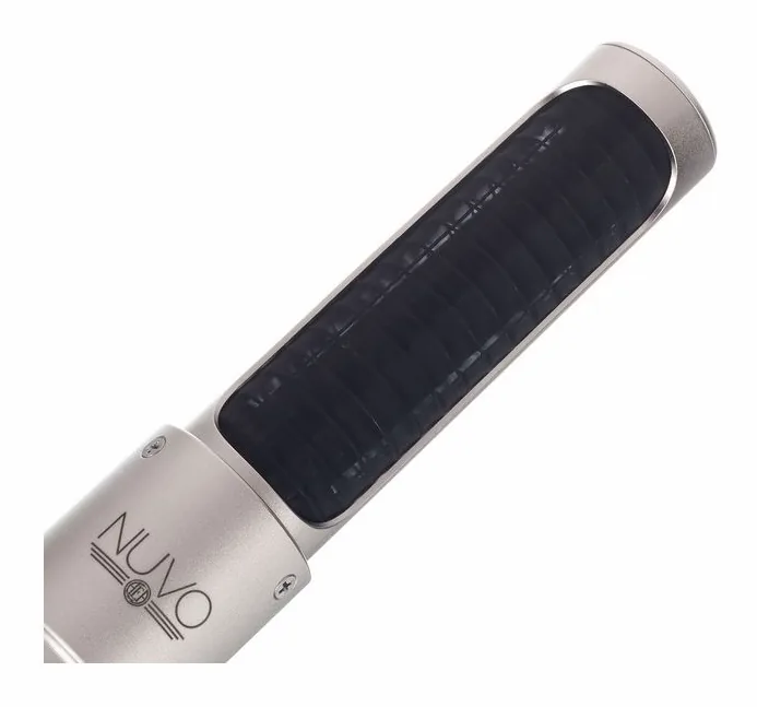 AEA N22 NUVO, XLR-liitin pohjassa, kuva 2