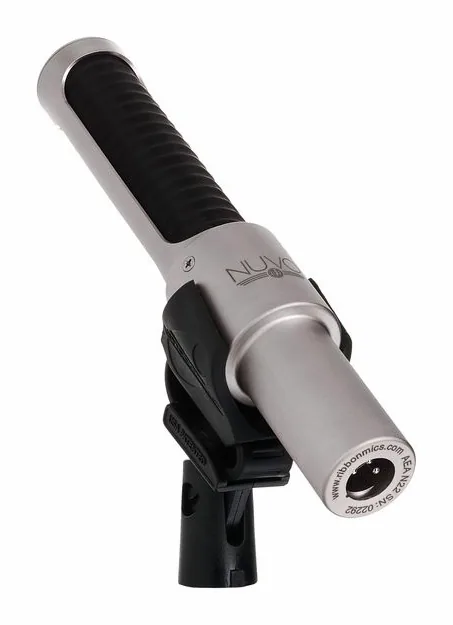 AEA N22 NUVO, XLR-liitin pohjassa, kuva 4