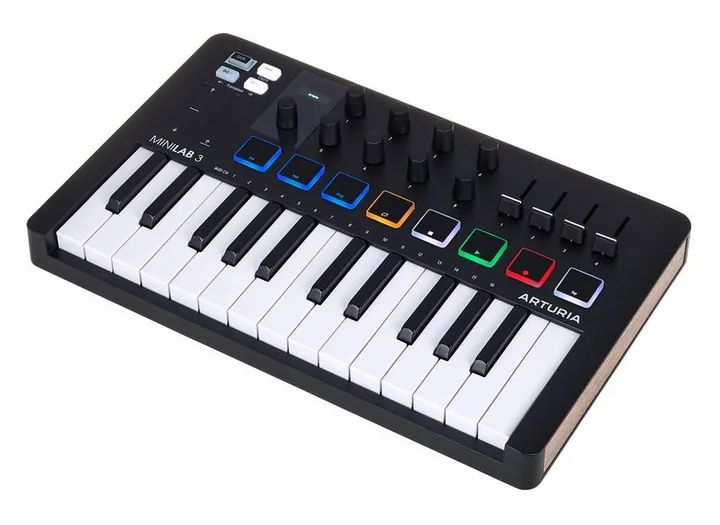 AIAIAI TMA-2 Studio XE MiniLab 3 BDL, kuulokkeen kuppi läheltä, kuva 2