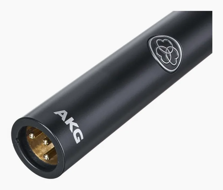 AKG C 151, logo ja pinta, kuva 3