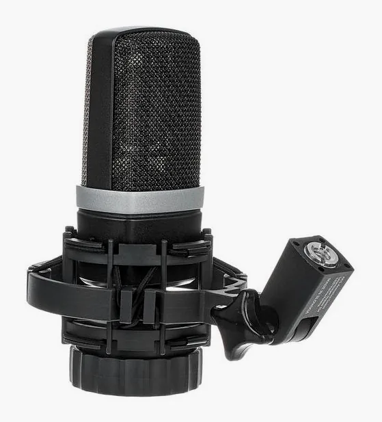 AKG C214 Set, XLR-liitin pohjassa, kuva 4