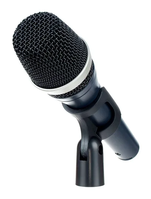 AKG D-5 Bundle, ritilä edestä, kuva 3