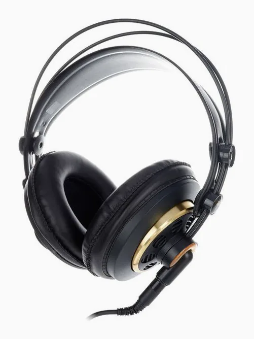 AKG K-240 Studio, johdon liitäntä kupissa, kuva 3