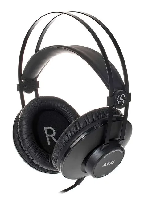 AKG K-52, korvatyynyt läheltä, kuva 3
