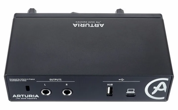 Arturia MiniFuse 1 Black, liitännät takana, kuva 4