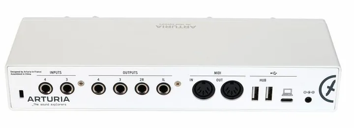 Arturia MiniFuse 4 White, laitteen yläpinta, kuva 4