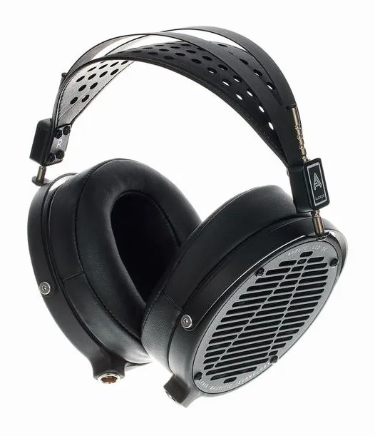 Audeze LCD-2 Classic Open System, kokoontaitettuna, kuva 3