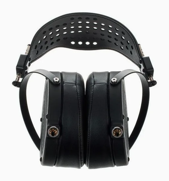 Audeze LCD-2 Classic Open System, kokoontaitettuna, kuva 4
