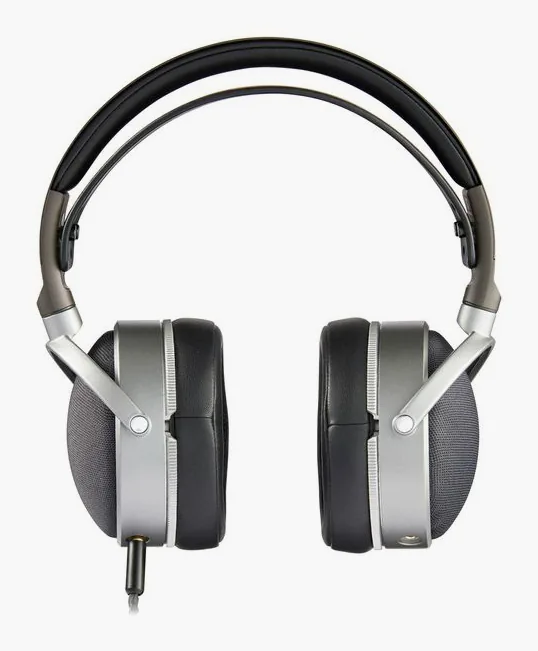 Audeze LCD-S20, kuulokkeen kuppi läheltä, kuva 2