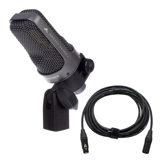 Audio-Technica AE 3000 Cable Bundle neutraalia taustaa vasten