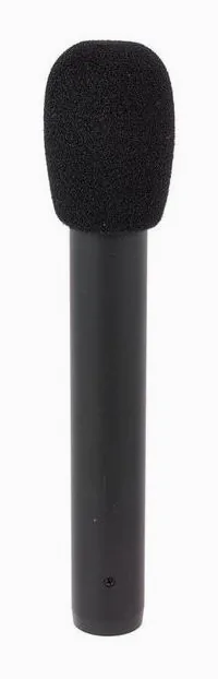 Audio-Technica AT 4022, XLR-liitin pohjassa, kuva 2