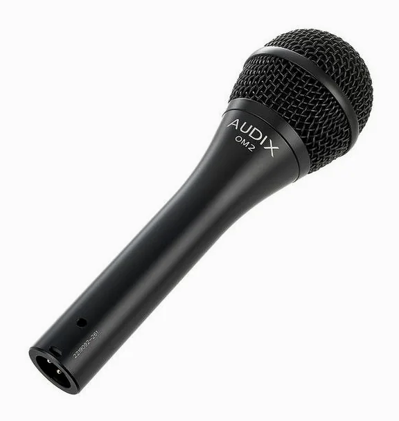 Audix OM2, XLR-liitin pohjassa, kuva 2