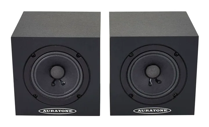 Auratone 5C Super Sound Amp Set Black, kotelo sivusta kuvattuna, kuva 3