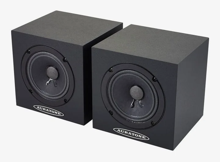 Auratone 5C Super Sound Black läheltä edestä