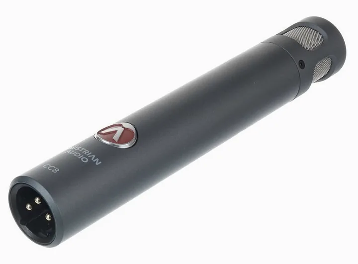 Austrian Audio CC8 Stereo Set, XLR-liitin pohjassa, kuva 2