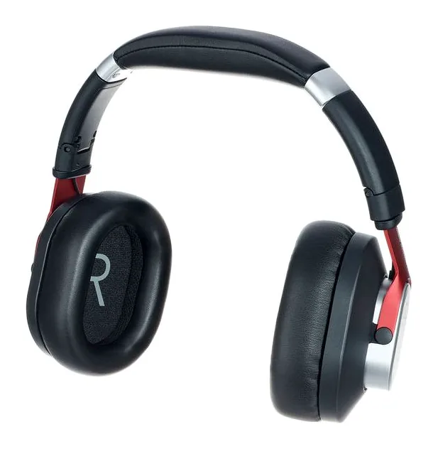 Austrian Audio Hi-X15, kuulokkeen kuppi läheltä, kuva 2