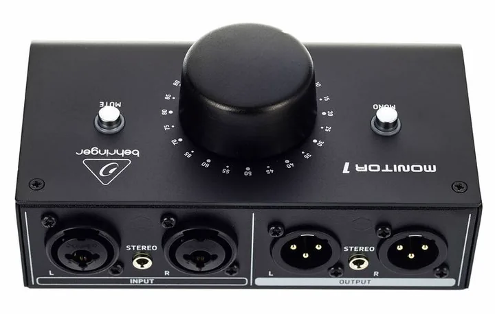 Behringer Monitor1, logo ja pinta, kuva 4
