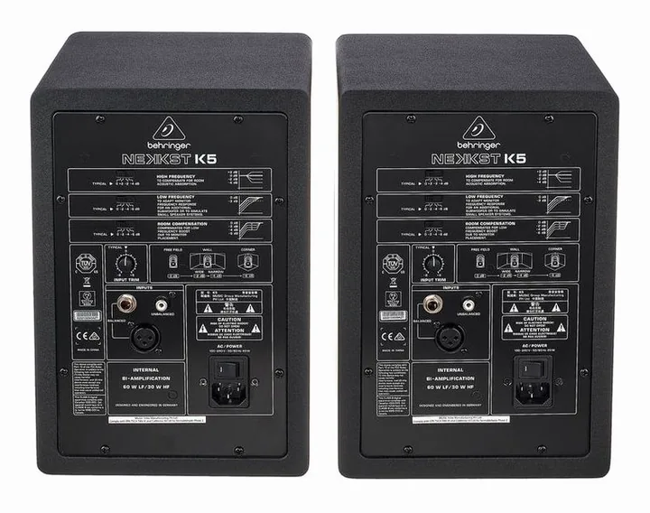 Behringer NEKKST K5, bassorefleksiaukko, kuva 4
