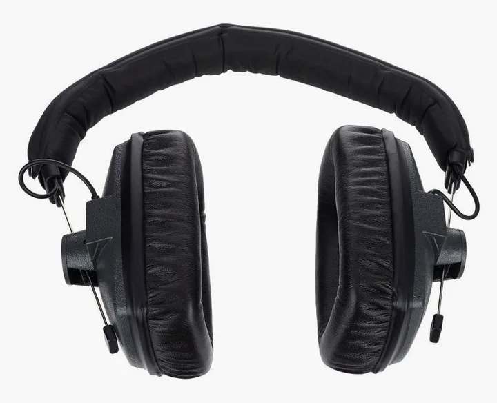 beyerdynamic DT-150, korvatyynyt läheltä, kuva 4
