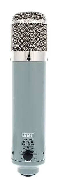 Chandler Limited REDD Microphone, XLR-liitin pohjassa, kuva 3