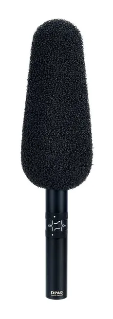 DPA 4017B, pidike ja kiinnitys, kuva 2