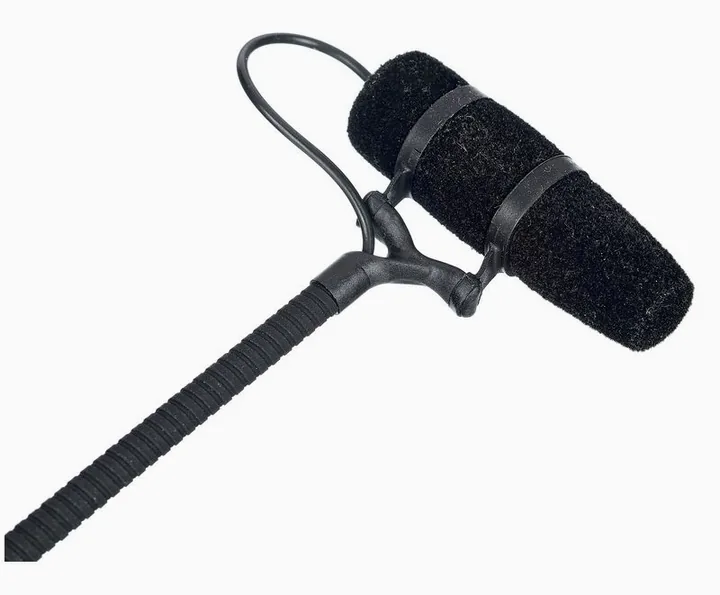 DPA KIT-4099-DP-4C, mikrofonin kori läheltä, kuva 3
