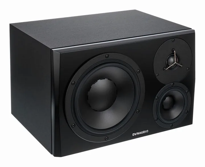 Dynaudio LYD-48 Black Right, bassorefleksiaukko, kuva 3
