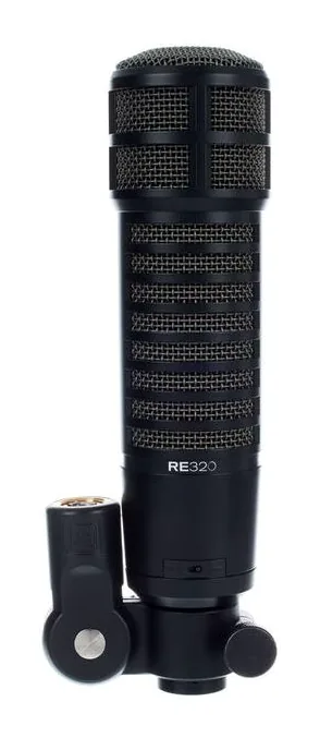 EV RE320 FetAmp Bundle, XLR-liitin pohjassa, kuva 3