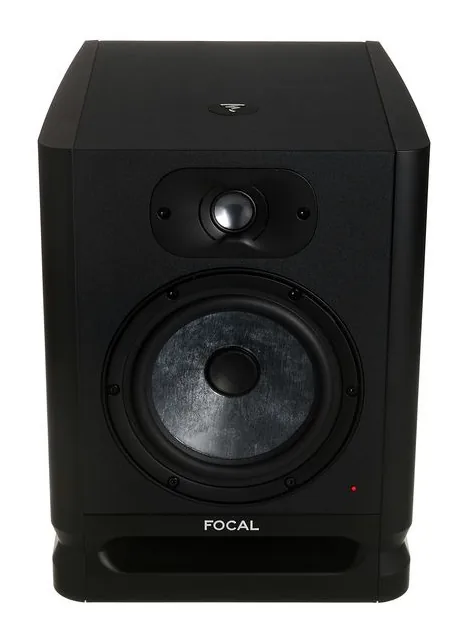 Focal Alpha 65 Evo, etupaneeli bassoelementteineen, kuva 2