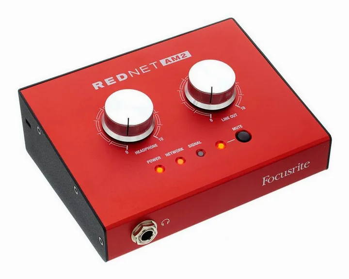 Focusrite RedNet AM2, bassorefleksiaukko, kuva 3