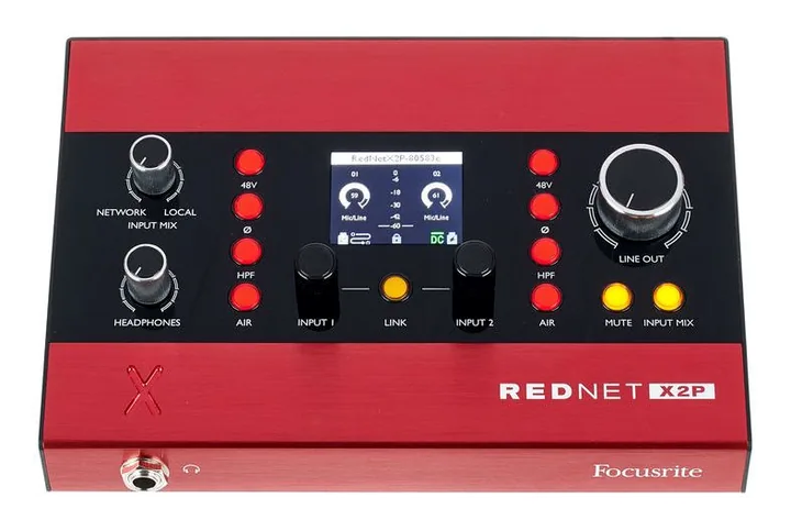 Focusrite RedNet X2P, kotelo sivusta kuvattuna, kuva 2