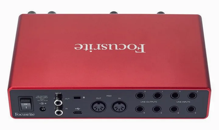 Focusrite Scarlett 8i6 3rd Gen, liitännät takana, kuva 4