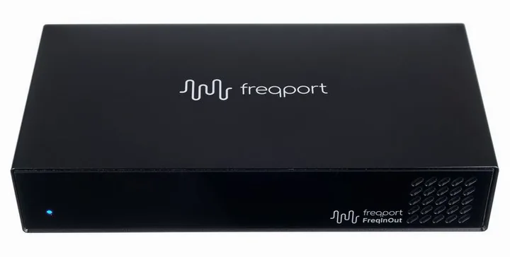 freqport FreqInOut FO1, liitännät takana, kuva 2