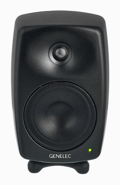 Genelec 8030 CM, takapaneelin säätimet, kuva 2