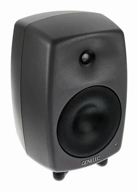 Genelec 8040 BPM, takapaneeli liitäntöineen, kuva 3