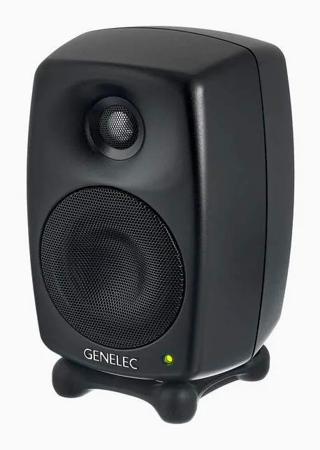 Genelec 8320 AMM Pack, logo ja pinta, kuva 2