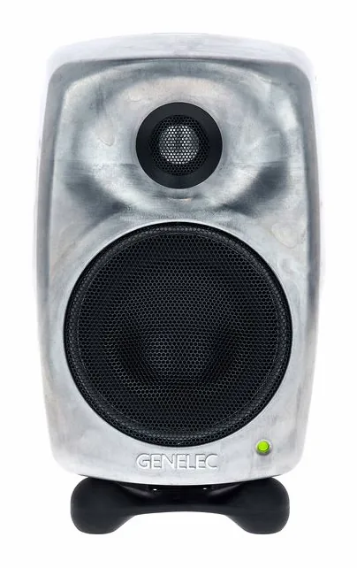 Genelec 8320 RAW Pack, etupaneeli bassoelementteineen, kuva 3
