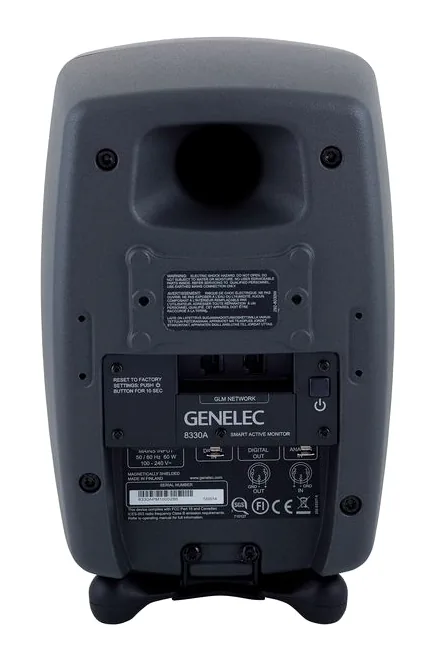Genelec 8330 AP Pack, logo ja pinta, kuva 4