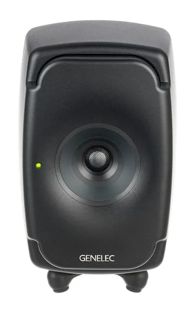 Genelec 8331 AM, takapaneeli liitäntöineen, kuva 2