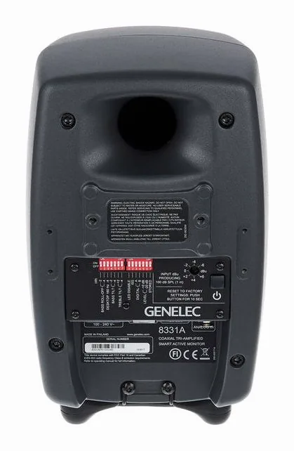 Genelec 8331 AP, takapaneelin säätimet, kuva 4