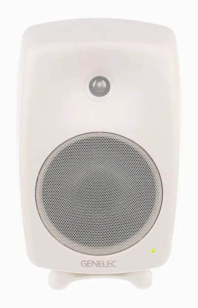 Genelec 8340 AWM, kotelo sivusta kuvattuna, kuva 2