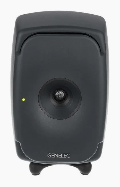 Genelec 8341 AP, bassorefleksiaukko, kuva 2