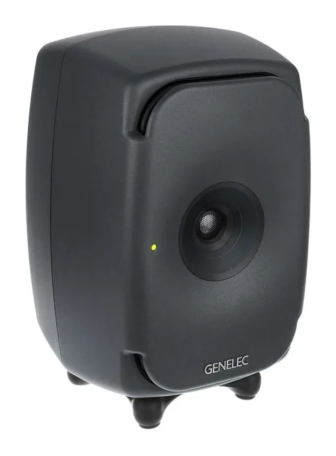 Genelec 8341 AP, takapaneeli liitäntöineen, kuva 3