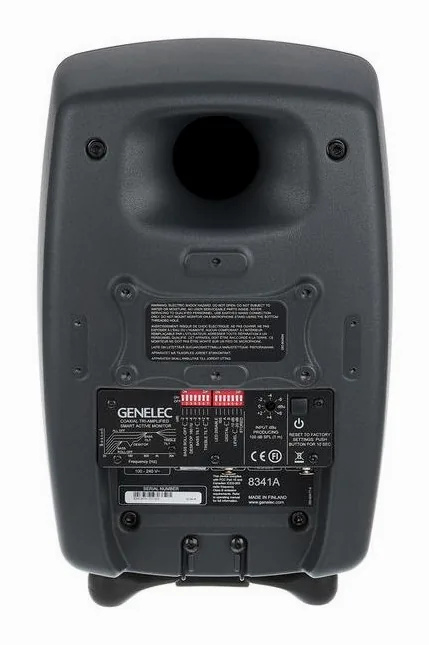 Genelec 8341 AP, logo ja pinta, kuva 4