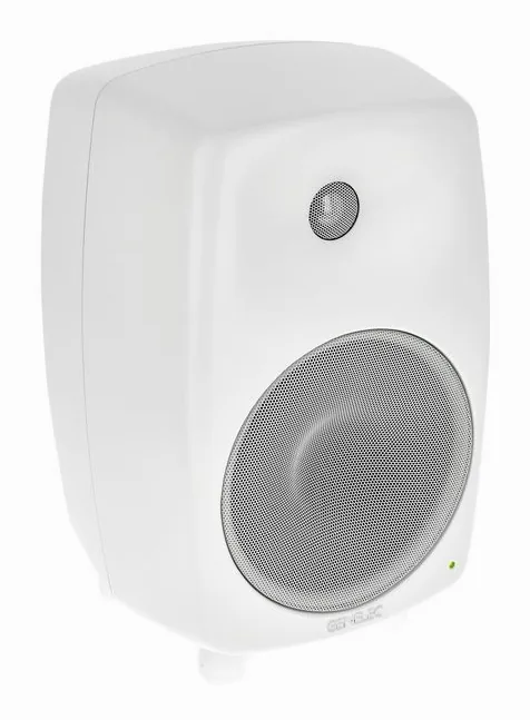 Genelec 8350 AWM, logo ja pinta, kuva 3