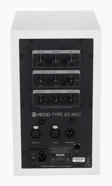HEDD Type 05 MK2 White, logo ja pinta, kuva 4