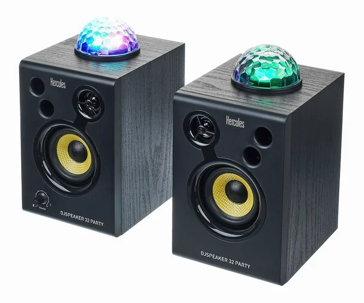 Hercules DJ Speaker 32 Party edestä kuvattuna